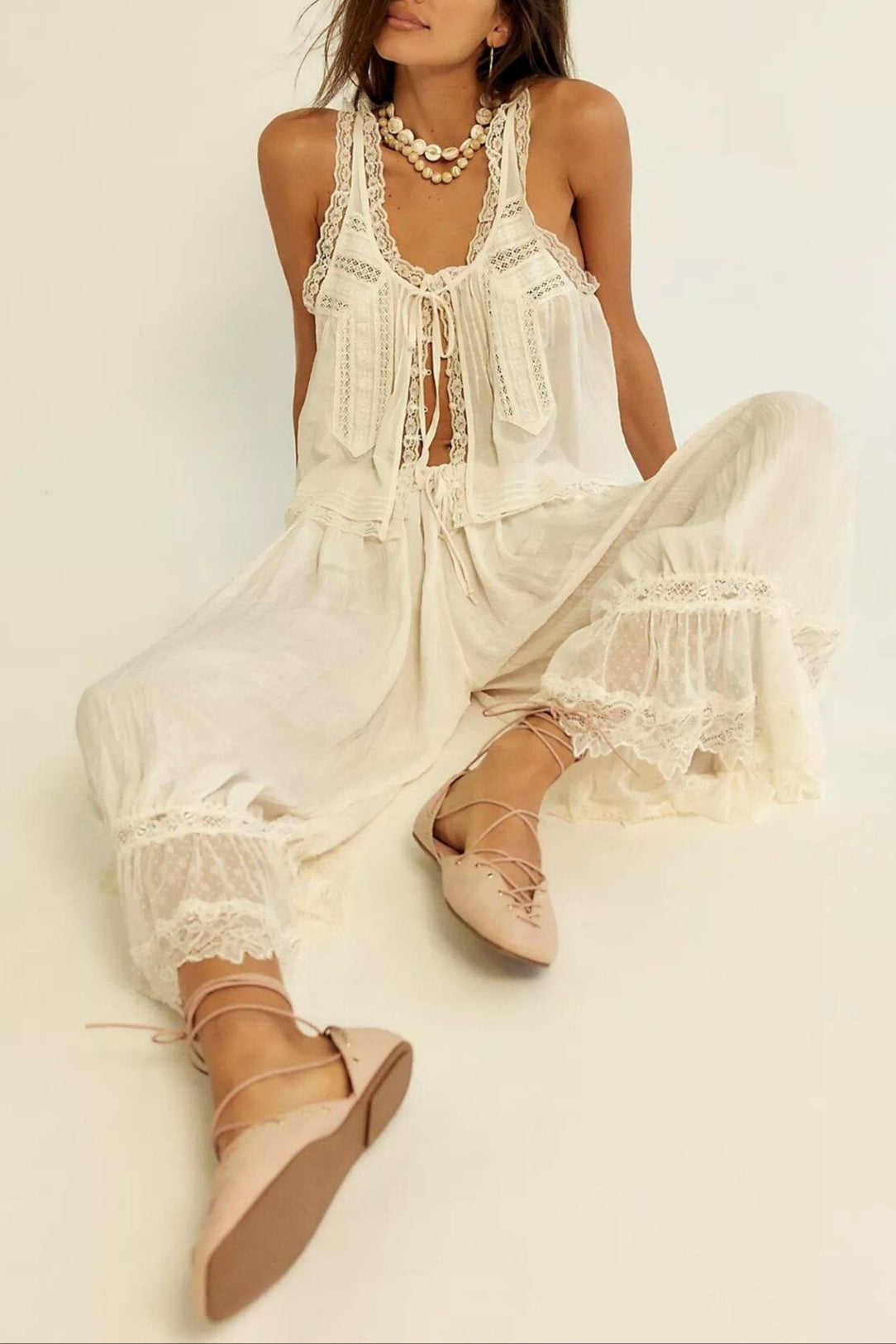 ALOUETTE LACE TWO-PIECE SET